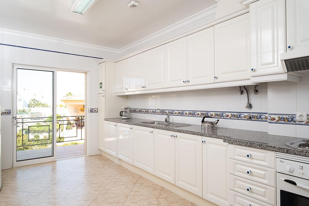 Apartamentos Benvindo By Umbral Albufeira Exterior photo